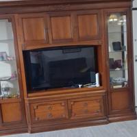 parete attrezzata in legno