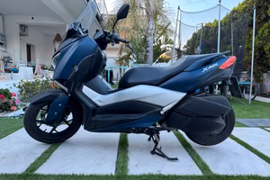 Yamaha XMAX 300