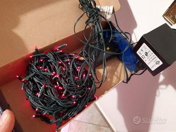 Catena natalizia luminosa con micro lampade rosse