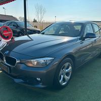 BMW 320 D*BERLINA*LUXURY*NAVI*PELLE*PDC*BLUETOOTH*
