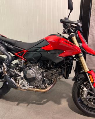 Ducati Hypermotard V2