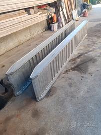 Pedane da carico per escavatore 