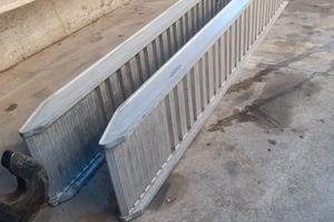 Pedane da carico per escavatore 