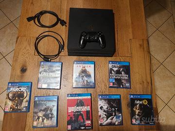PS4 Pro 1 tb + giochi 