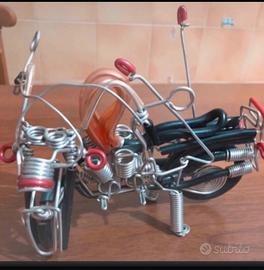 Modellino moto fatto a mano
