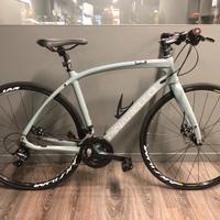 Pinarello Treviso Carbon