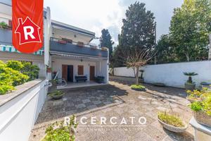 Graziosa Villetta a Schiera a pochi passi dal mare