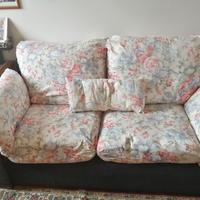 Divanetto 2 Posti in Tessuto Sfoderabile – Usato i