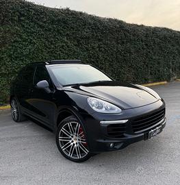 Porsche Cayenne 3.0 Disel V6 IPER FULL