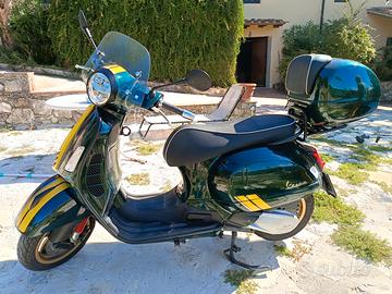 Piaggio Vespa 300 GTS hpe - 2020