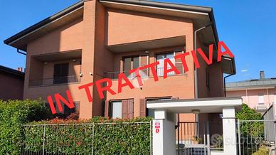 PORZIONE DI BIFAMILIARE A CORMANO