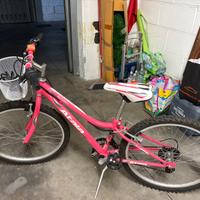 Bici sportiva da ragazzina