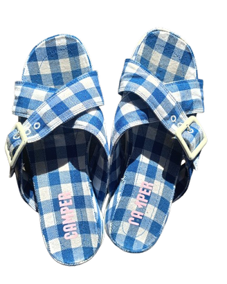 Sandali Camper Atonik a quadretti Vichy blu e bian