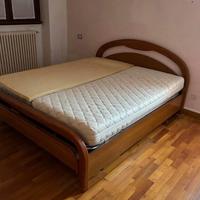 Letto matrimoniale in legno