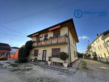 Appartamento in bifamiliare con garage