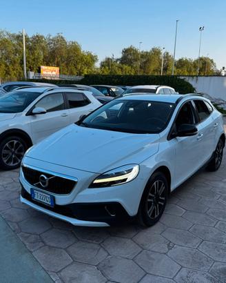 VOLVO V40 2.0 DIESEL 2019 120 CV CAMBIO MANUALE