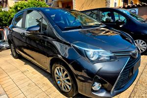 Toyota Yaris 1.3 5 porte Lounge