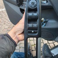 Mi servirebbe   Pulsantiera lato guida ford To