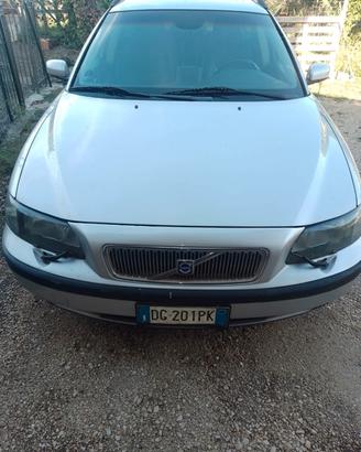 Volvo d5 v70