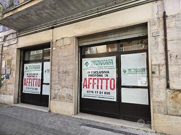 NEGOZIO A CASSINO