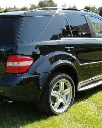 Allargamenti parafanghi Mercedes ML W164