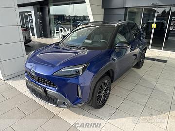 Toyota yaris cross 1.5h adventure awd-i 116cv e-cv