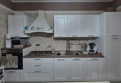 cucina e frigo