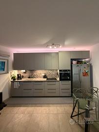 Cucina IKEA + Elettrodomestici + Frigo Samsung