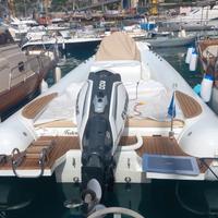 Gommone Revolution 780
