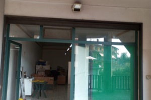 Locale per attività commerciale