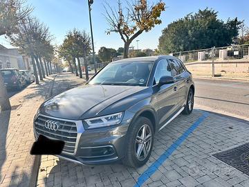 Audi Q5 sLine full