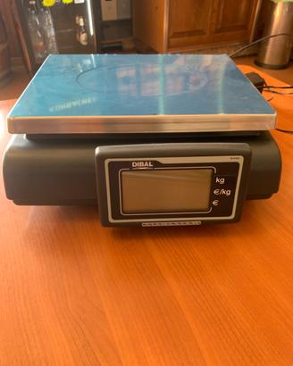 Macchina pesatrice dibal