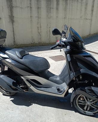 Piaggio Mp3 300 LT Yourban 