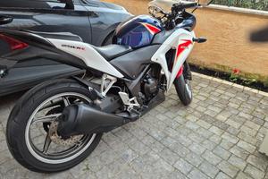 Moto cbr 250r