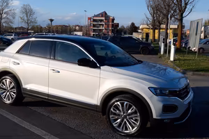 t roc 1.5 tsi advanced