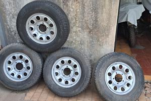 cerchi e gomme suzuki vitara