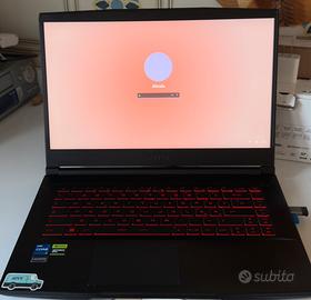 MSI Thin GF63 12VE-445IT i7-12650H 15.6" + Gamepad