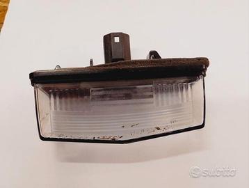 81270f4010 Luce targa Toyota C-HR