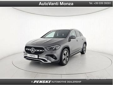 Mercedes-Benz GLA MERCEDES 200 D 4MATIC ADVANCED