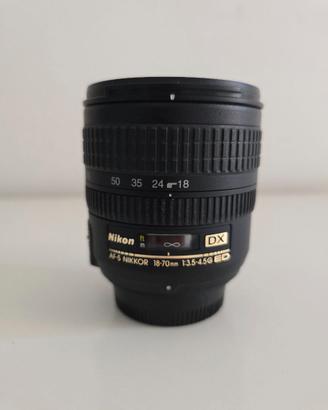 Obiettivo Nikon 18-70mm leggere descrizione