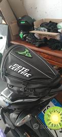 Borsa moto da sella rigida
impermeabile