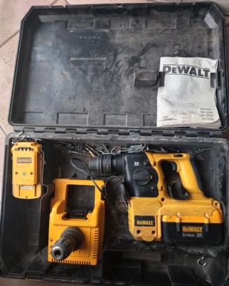 tassellatore elettropneumatico a batteria