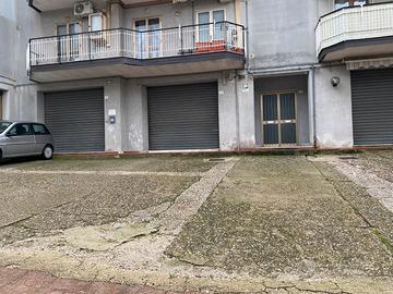 Negozio a Calabritto fraz. Quaglietta