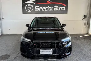 AUDI Q3 35 TDI S tronic S line edition
