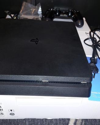 Playstatio 4 Slim con 1 Terabite di spazio