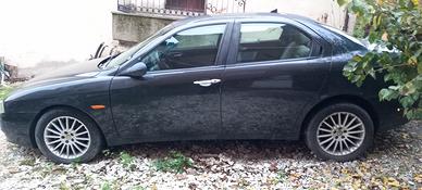 Alfa Romeo 156