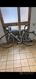 Bici da corsa in carbonio 