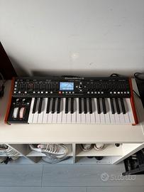 Behringer deepmind 6