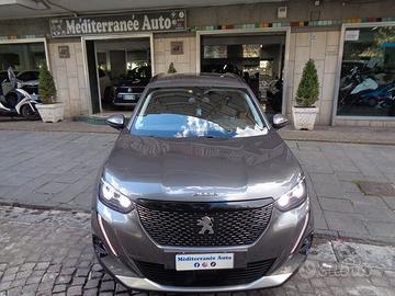 Peugeot 2008 BlueHDi 130 S&S EAT8 Allure