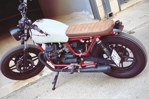 Moto Guzzi v35 del ‘79 cafe racer
